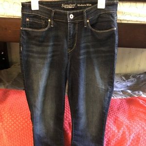Signature Levi Strauss Jeans